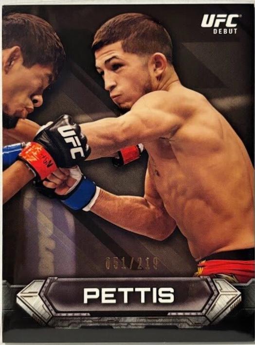 Sergio Pettis 2014 Topps UFC Knockout Base #87 Gold