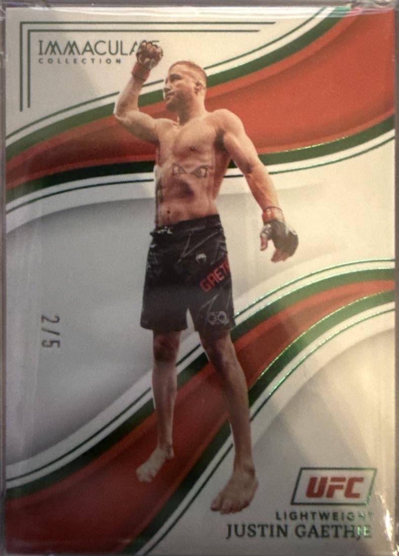 Justin Gaethje 2023 Panini Immaculate Collection UFC Base #87 Green
