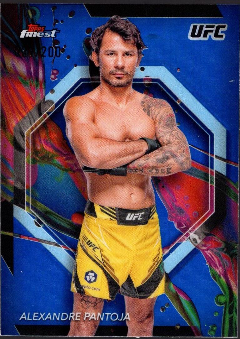Alexandre Pantoja 2024 Topps Finest UFC Base Common #28 Blue Refractor