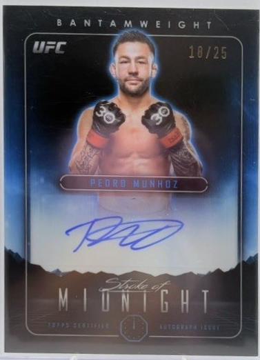 Pedro Munhoz 2024 Topps Midnight UFC Stroke of Midnight Autographs #SMA-PMZ Twilight