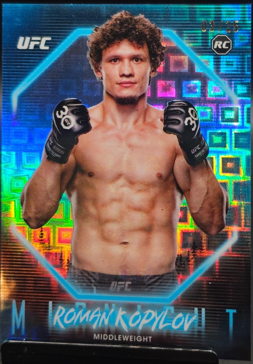 Roman Kopylov 2025 Topps Midnight UFC Base #82 Moonrise