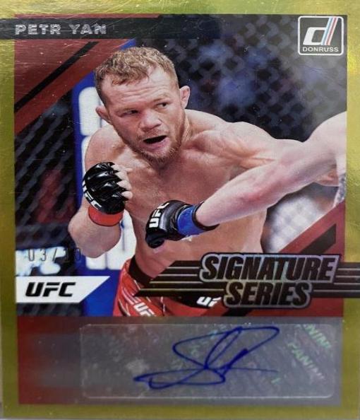 Petr Yan 2022 Panini Donruss UFC Signature Series #77 Red