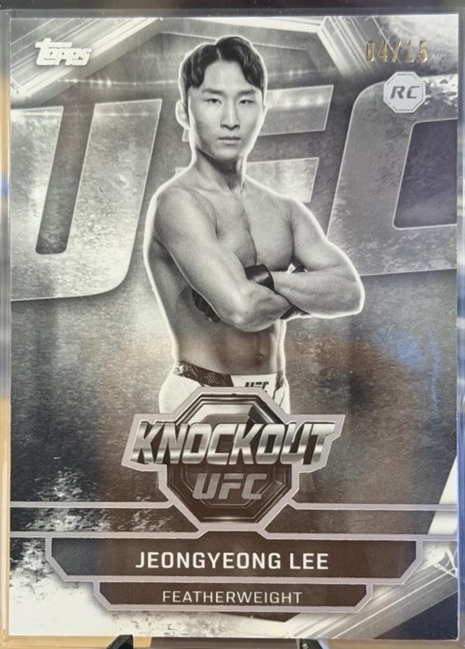 JeongYeong Lee 2026 Topps Knockout UFC Base #99 Black & White