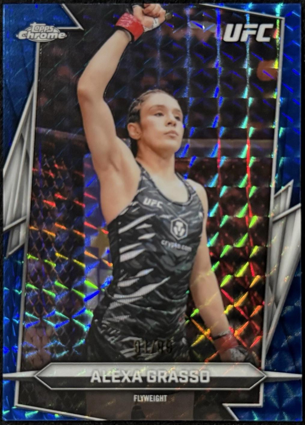 Alexa Grasso 2026 Topps Chrome UFC Base #170 Blue Geometric Refractor