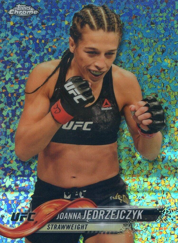 Joanna Jędrzejczyk 2018 Topps Chrome UFC Base #37 Diamond Hot Box