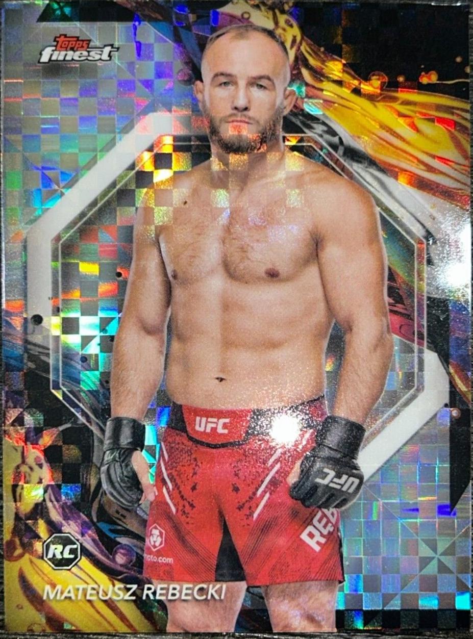 Mateusz Rębecki 2024 Topps Finest UFC Base Common #38 Checkerboard Refractor