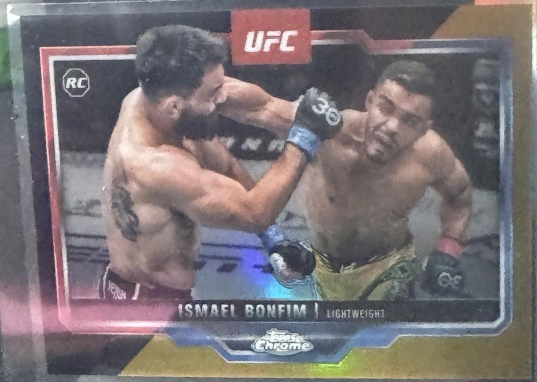 Ismael Bonfim 2025 Topps Chrome UFC Base #13 Black & Gold Refractor