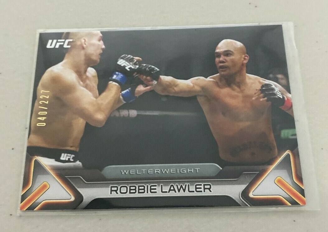 Robbie Lawler 2016 Topps UFC Knockout Base #68 Silver