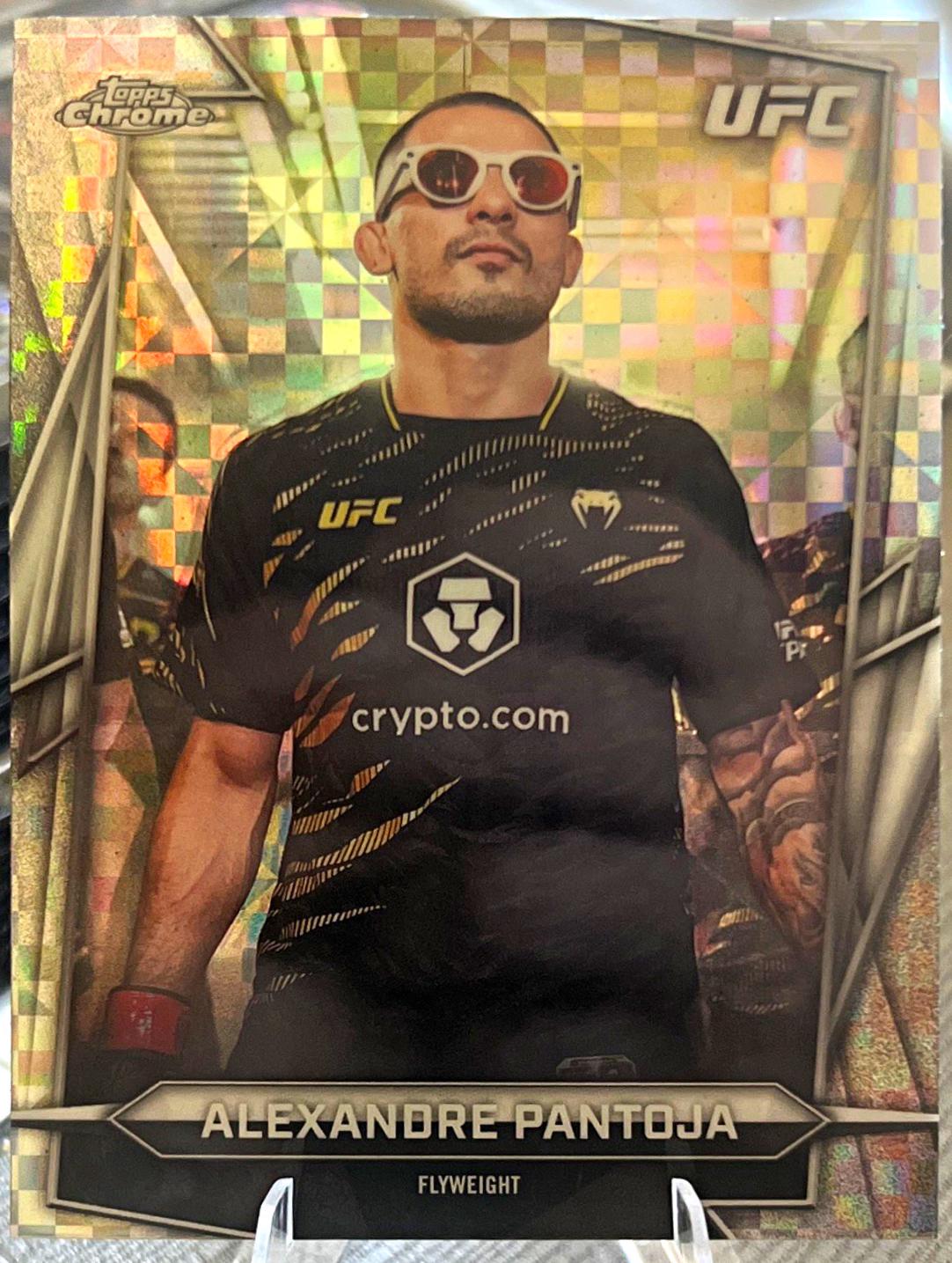 Alexandre Pantoja 2026 Topps Chrome UFC Base #40 X-fractor