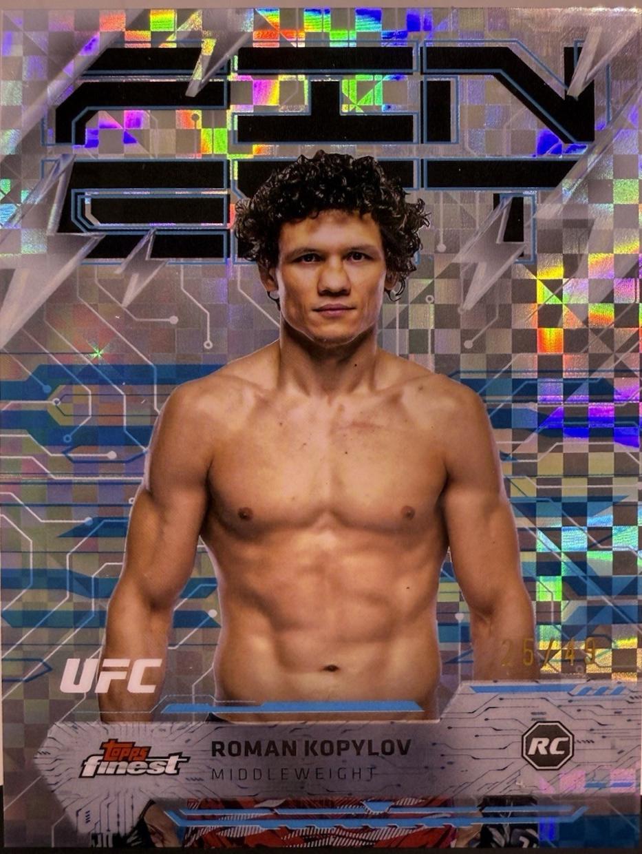 Roman Kopylov 2025 Topps Finest UFC Base Rare #268 Blue Checkerboard Refractor
