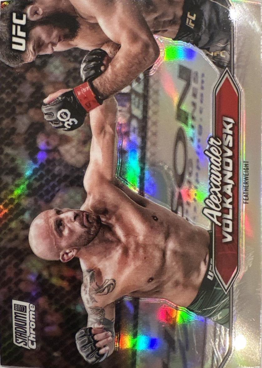 Alexander Volkanovski 2025 Topps Stadium Club UFC Base Chrome #C-14 Refractor