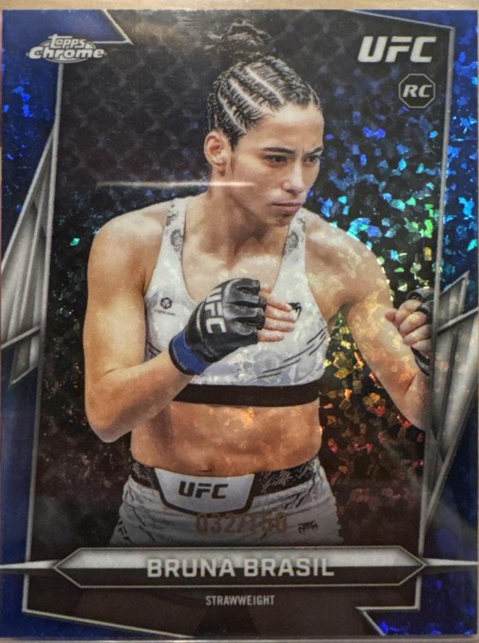 Bruna Brasil 2026 Topps Chrome UFC Base #83 Blue Mini Diamonds Refractor