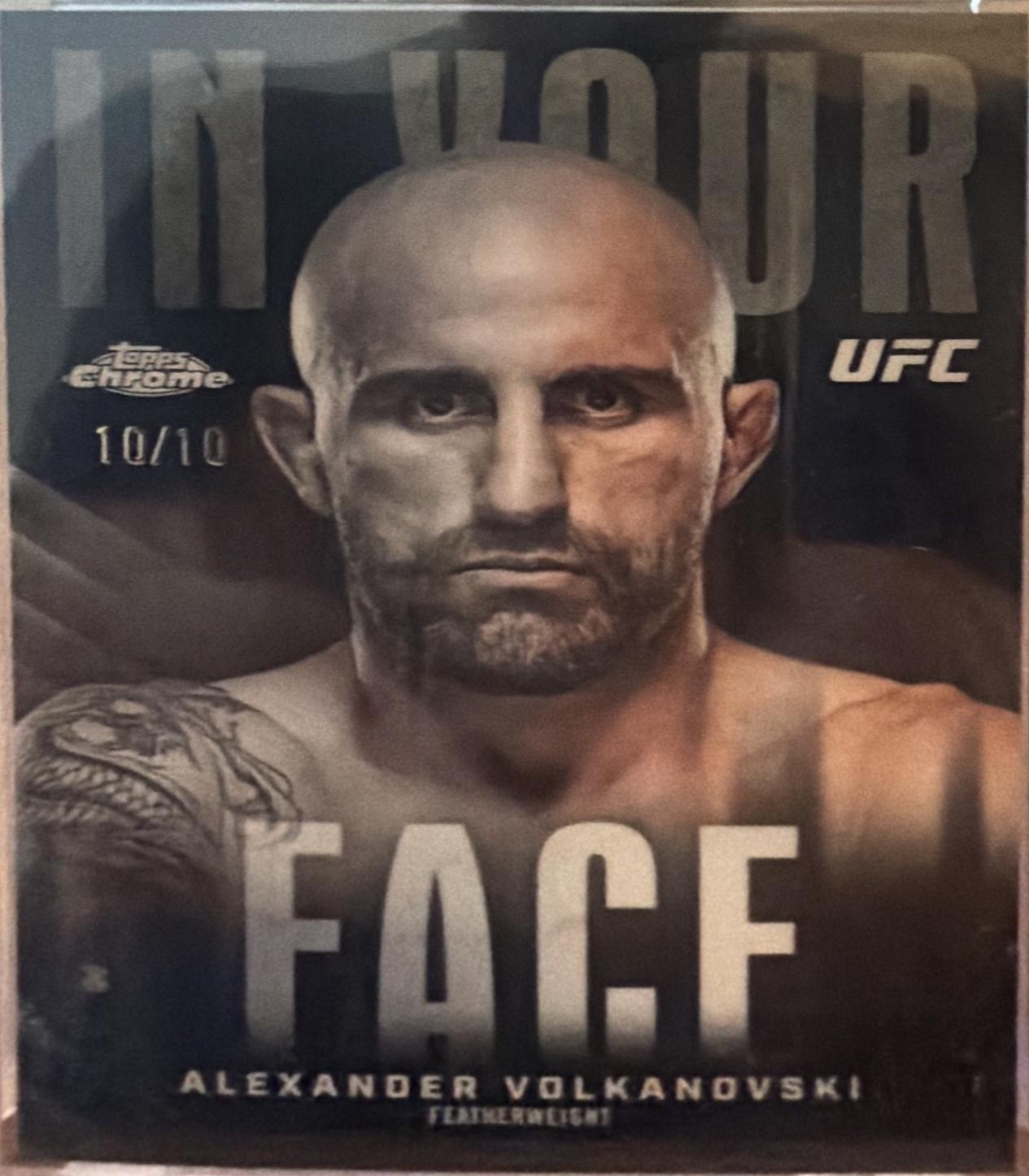Alexander Volkanovski 2026 Topps Chrome UFC In Your Face #IYF-13 Superfractor