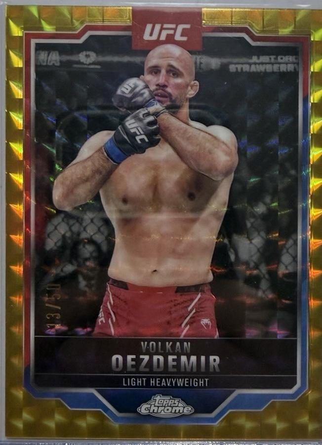 Volkan Oezdemir 2025 Topps Chrome UFC Base #193 Gold Geometric Refractor