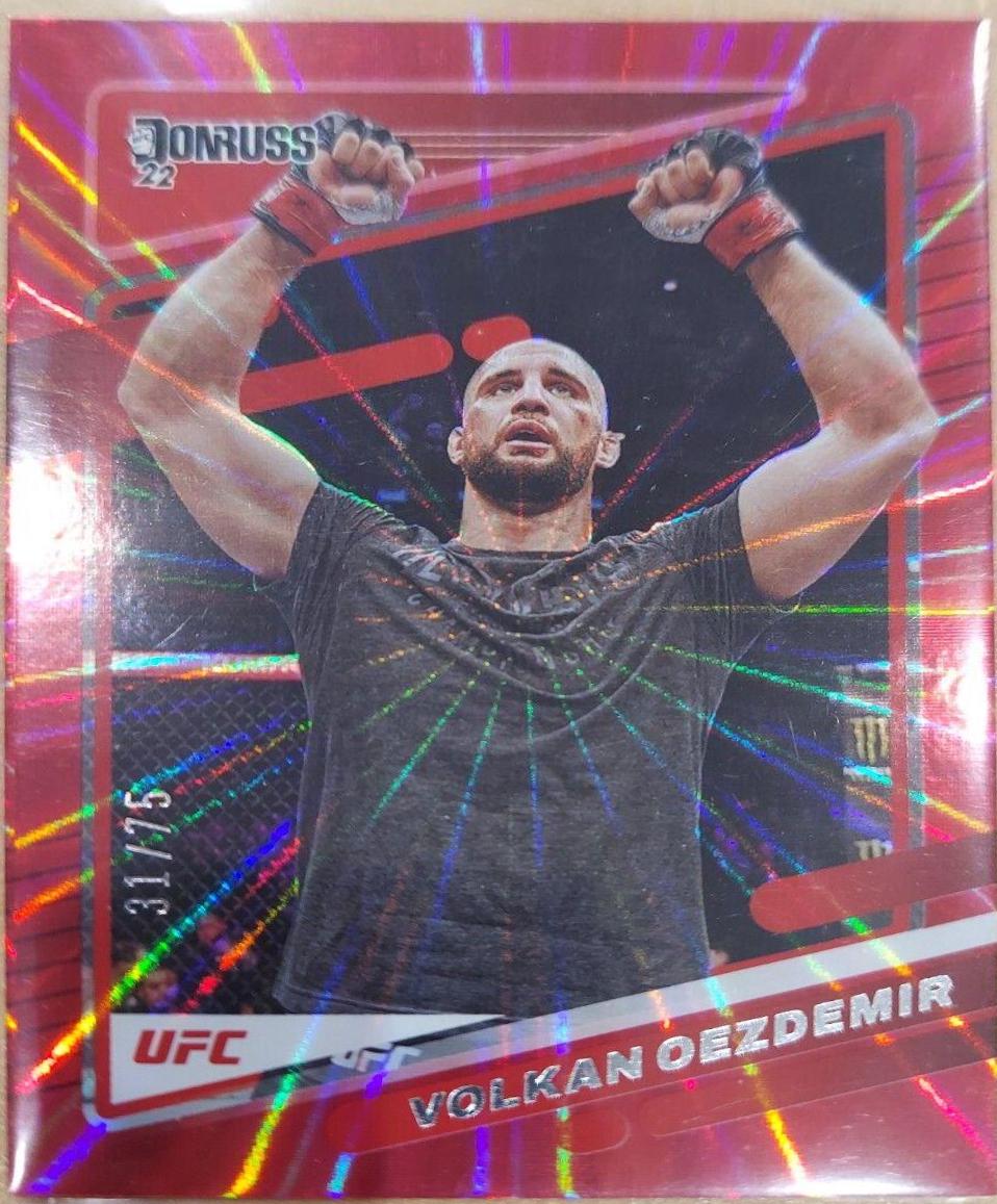 Volkan Oezdemir 2022 Panini Donruss UFC Base #161 Red