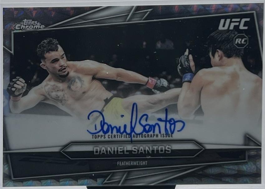 Daniel Santos 2026 Topps Chrome UFC Base Autographs #BAV-DS Geometric Refractor