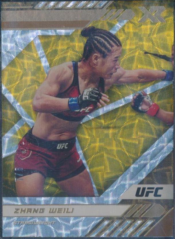 Zhang Weili 2021 Panini Chronicles UFC Base XR #194 Asia Gold