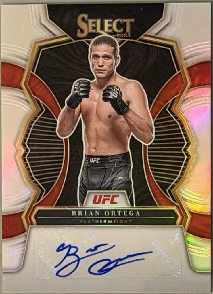 Brian Ortega 2023 Panini Select UFC Signatures #3 Disco