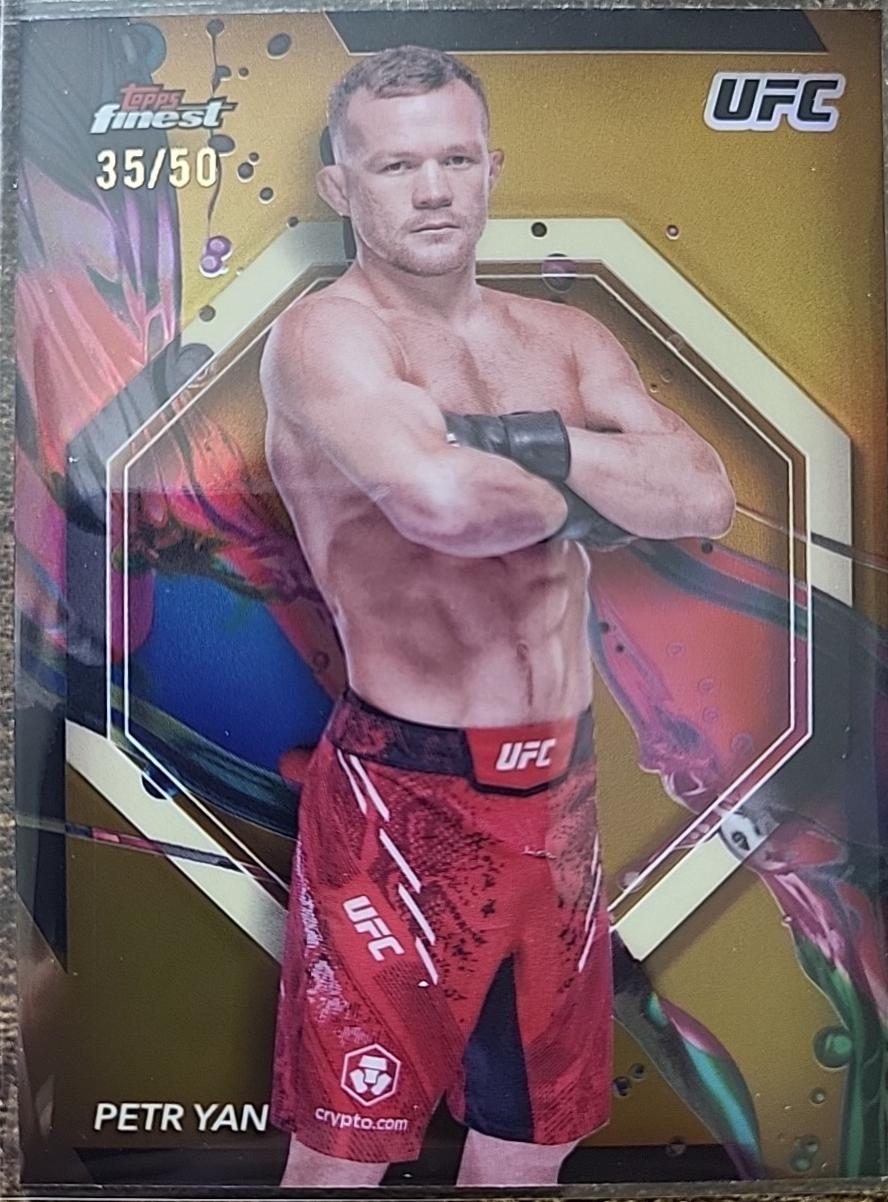 Petr Yan 2024 Topps Finest UFC Base Common #46 Gold Refractor