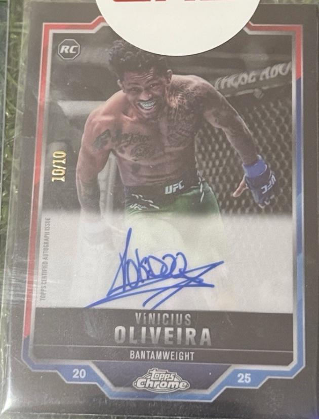 Vinicius Oliveira 2025 Topps Chrome UFC Chrome Rookie Autographs #CRA-VO Black Refractor