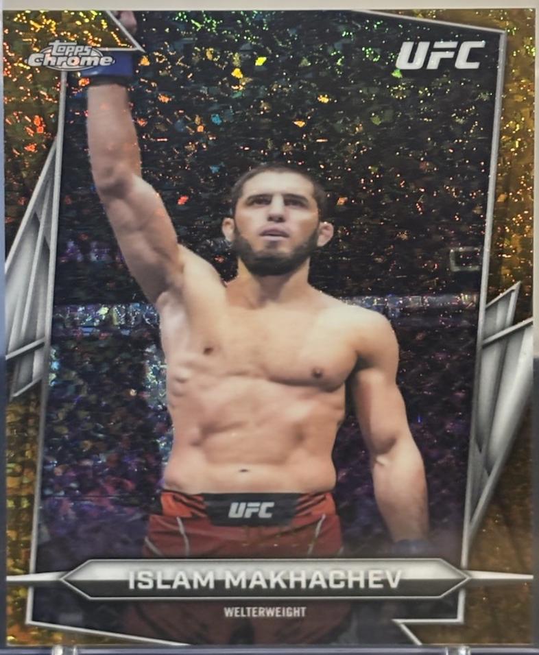 Islam Makhachev 2026 Topps Chrome UFC Base #47 Gold Refractor