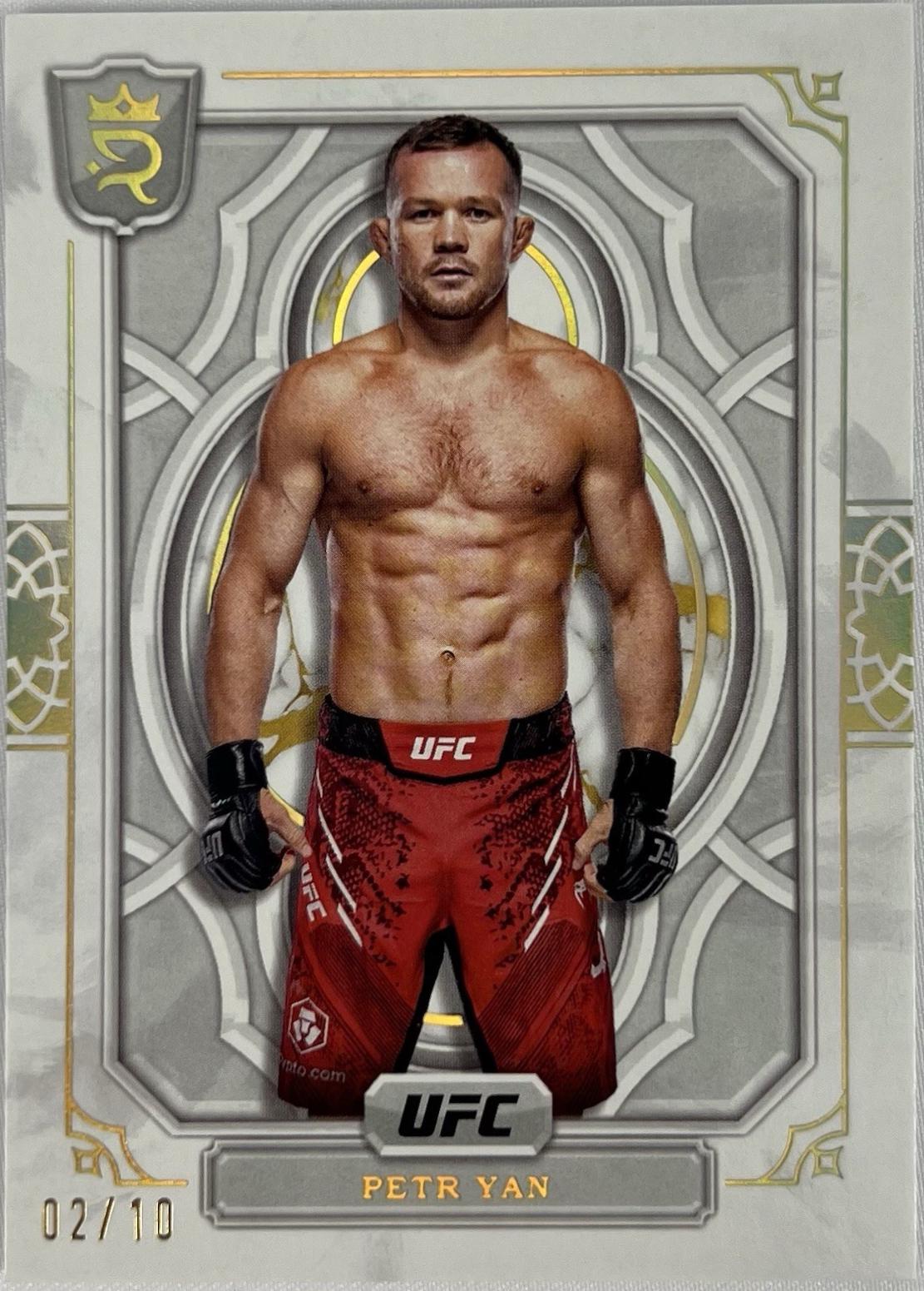 Petr Yan 2024 Topps Royalty UFC Base #71 Gold