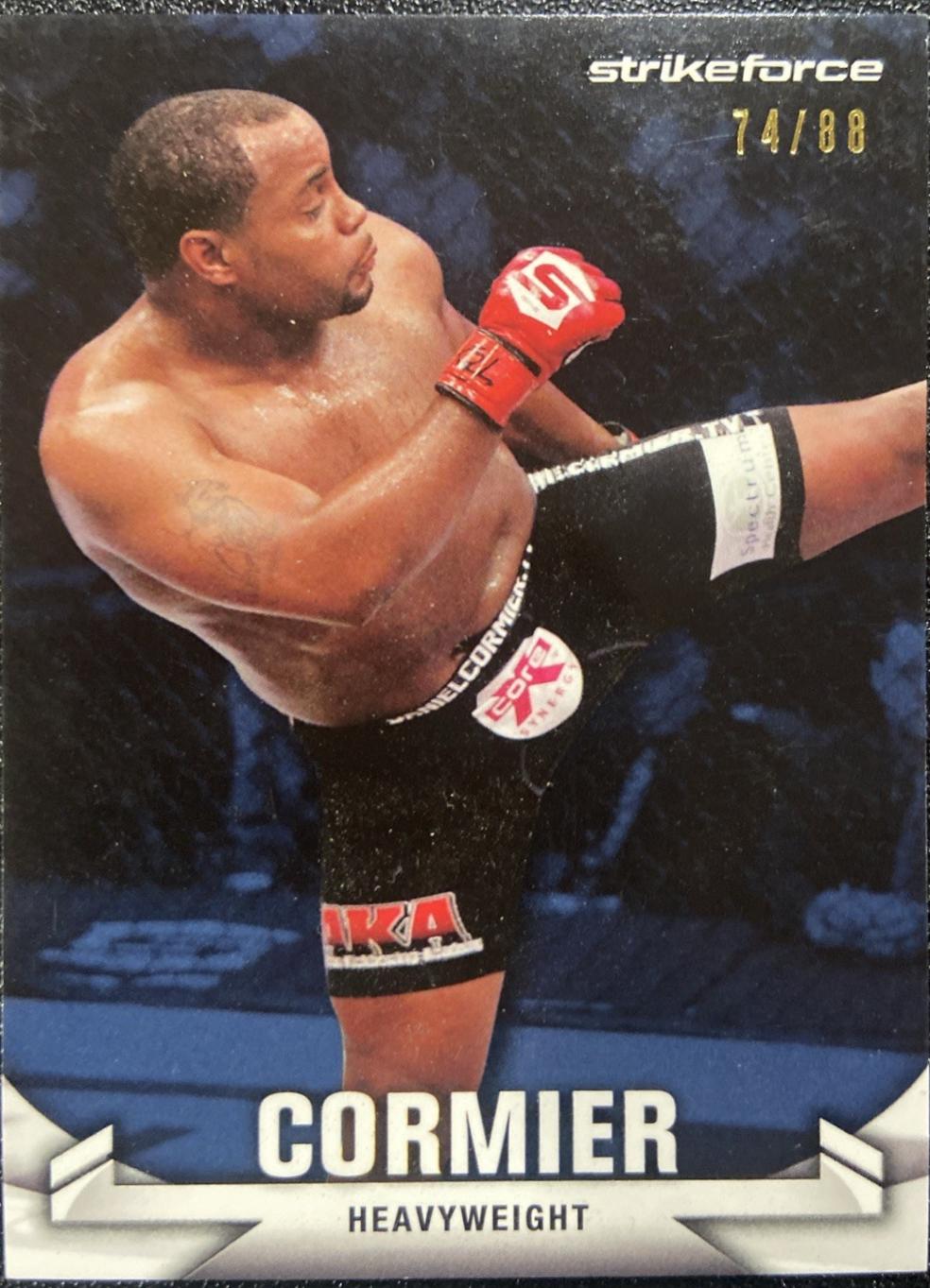 Daniel Cormier 2013 Topps UFC Knockout Base #89 Blue