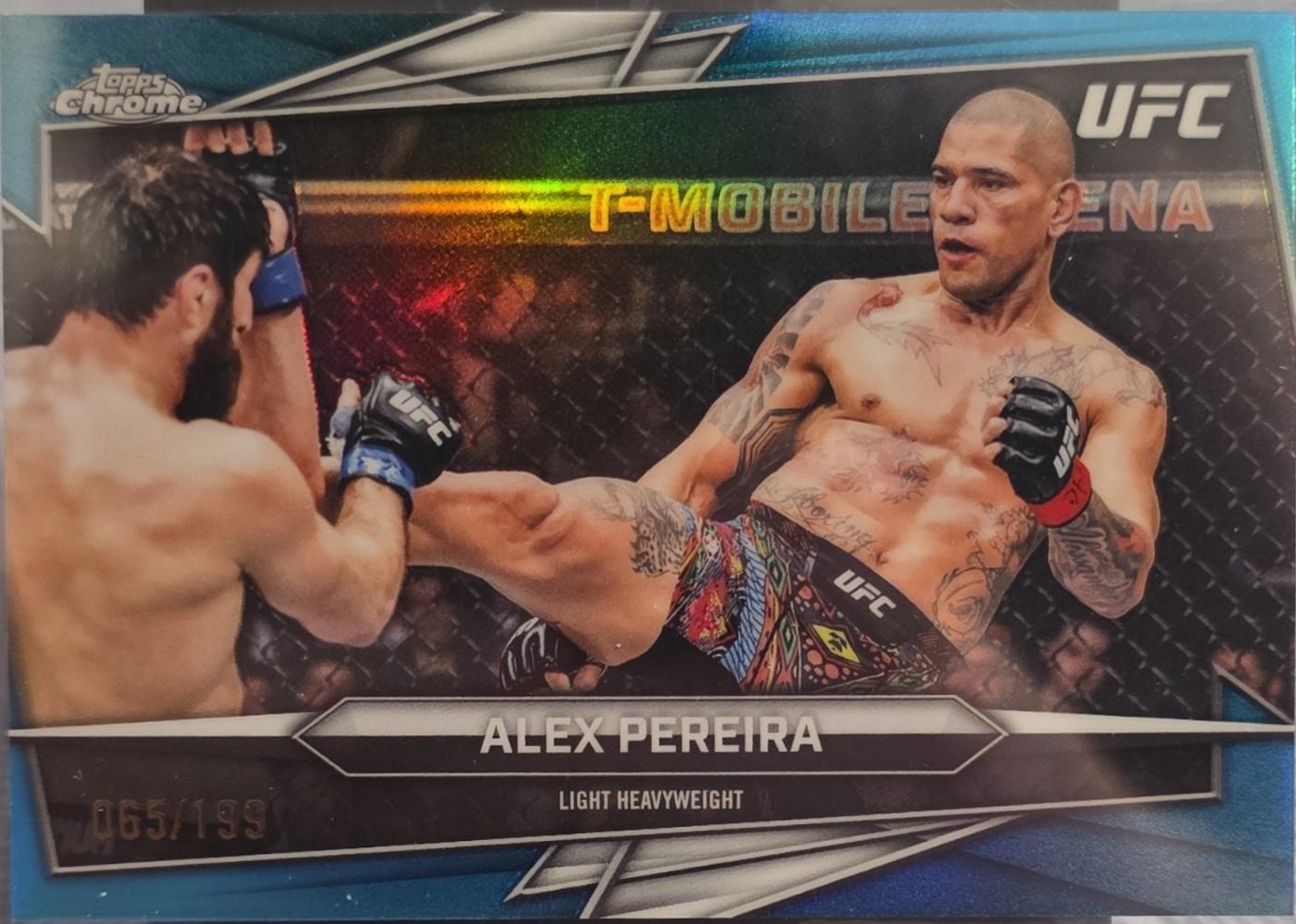 Alex Pereira 2026 Topps Chrome UFC Base #90 Aqua Refractor