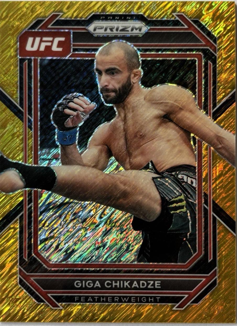 Giga Chikadze 2023 Panini Prizm UFC Base #137 Gold Shimmer