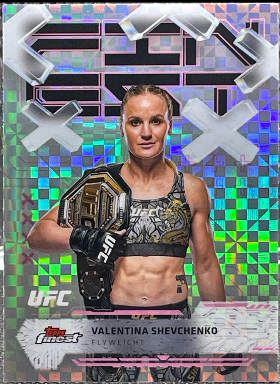 Valentina Shevchenko 2025 Topps Finest UFC Base Common #32 Checkerboard Refractor