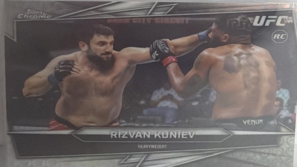 Rizvan Kuniev 2026 Topps Chrome UFC Base #164 UFC Glove Refractor