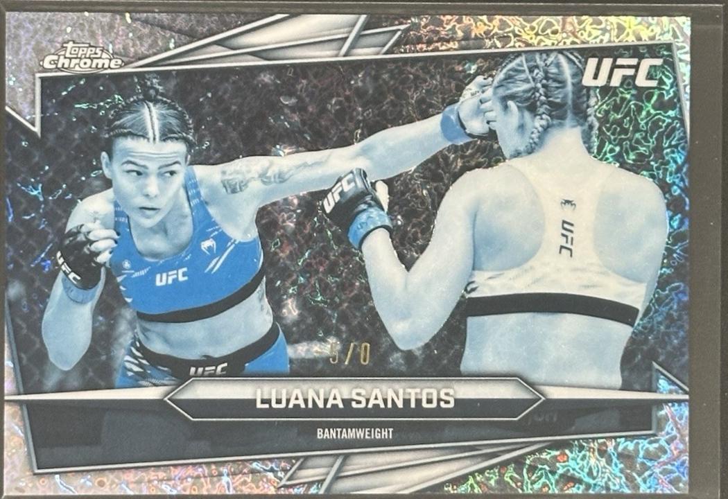 Luana Santos 2026 Topps Chrome UFC Base #167 Frozenfractor