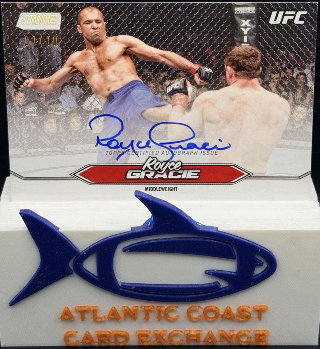 Royce Gracie 2025 Topps Stadium Club UFC Base Autographs #BCA-RGE Rainbow