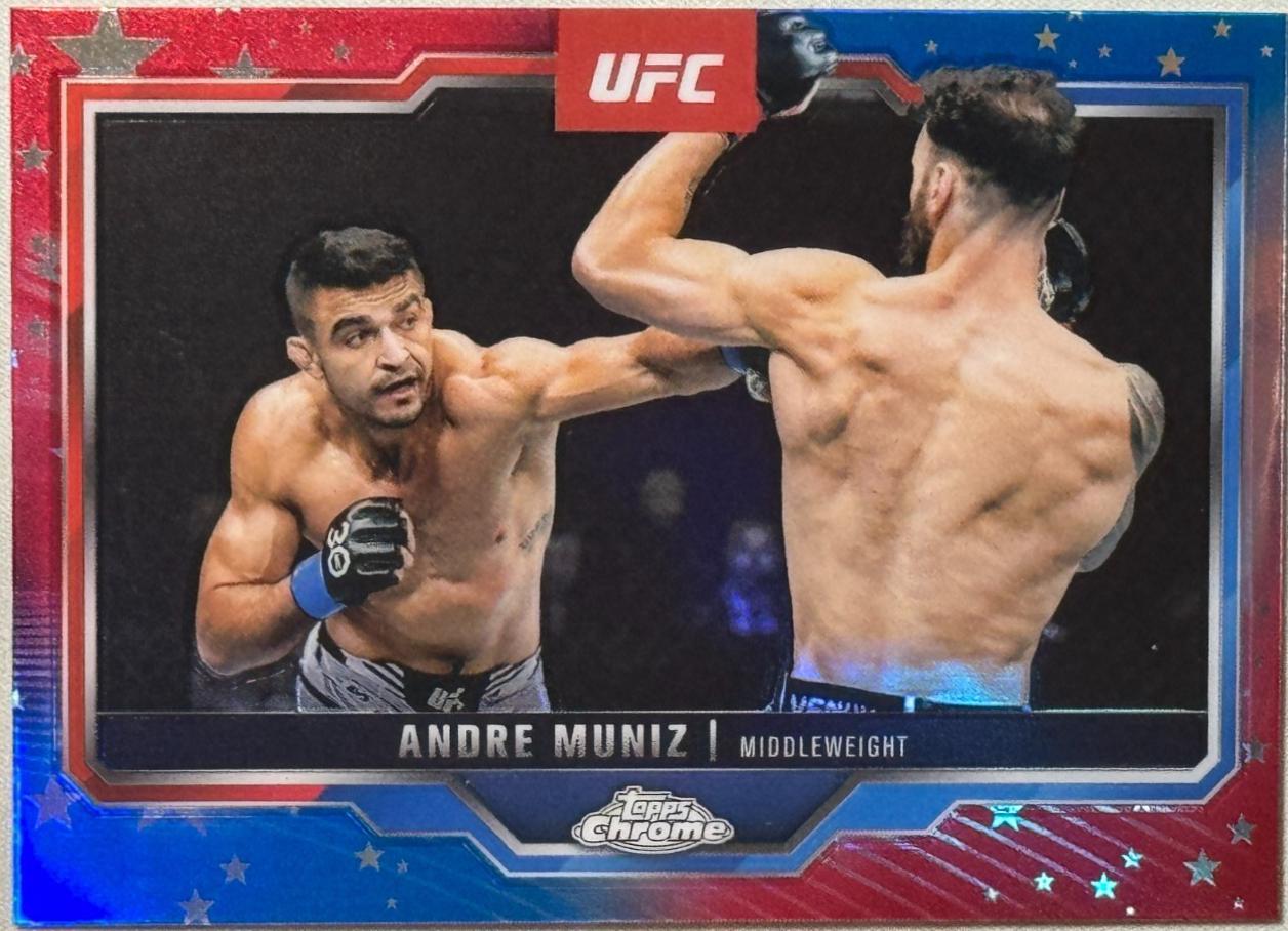Andre Muniz 2025 Topps Chrome UFC Base #11 Red & Blue Refractor
