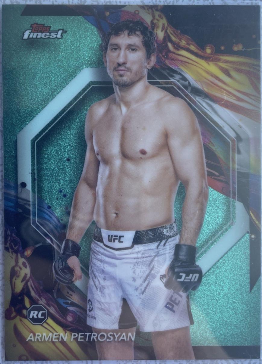 Armen Petrosyan 2024 Topps Finest UFC Base Uncommon #160 Aqua Glitter Refractor