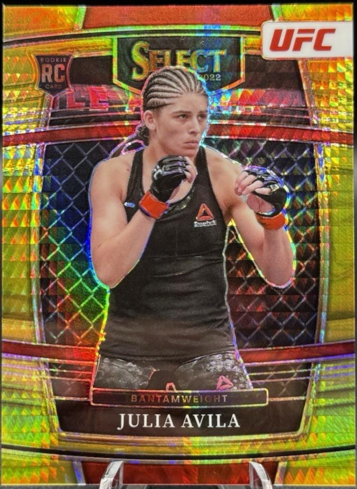 Julia Avila 2022 Panini Select UFC Concourse #91 Lucky Envelopes