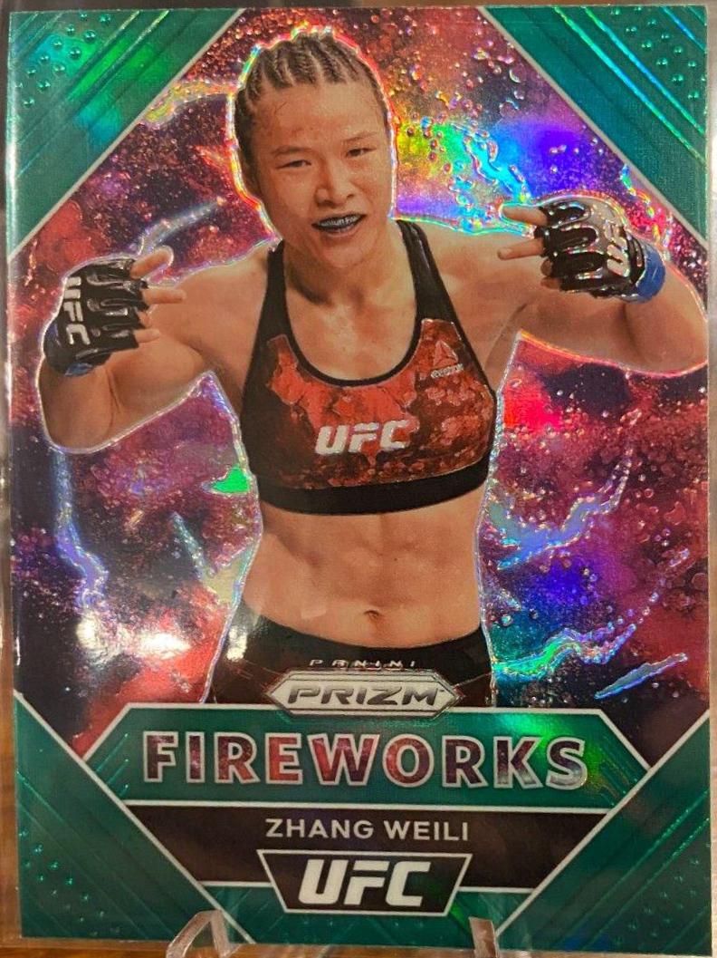 Zhang Weili 2021 Panini Prizm UFC Fireworks #15 Green