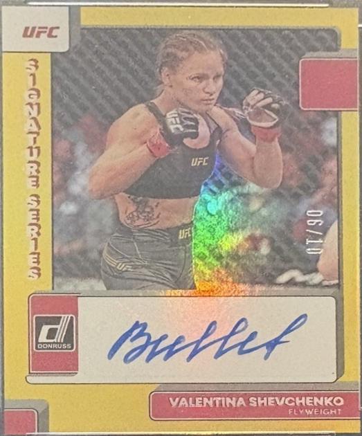 Valentina Shevchenko 2023 Panini Donruss UFC Signature Series #50 Gold