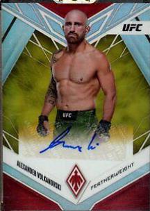Alexander Volkanovski 2023 Panini Chronicles UFC Phoenix Autographs #11 Gold