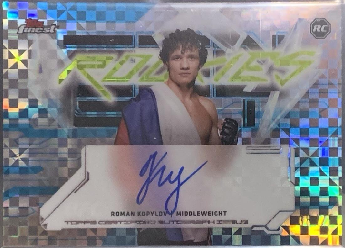 Roman Kopylov 2025 Topps Finest UFC Finest Rookie Autographs #FRA-RK Blue Checkerboard Refractor