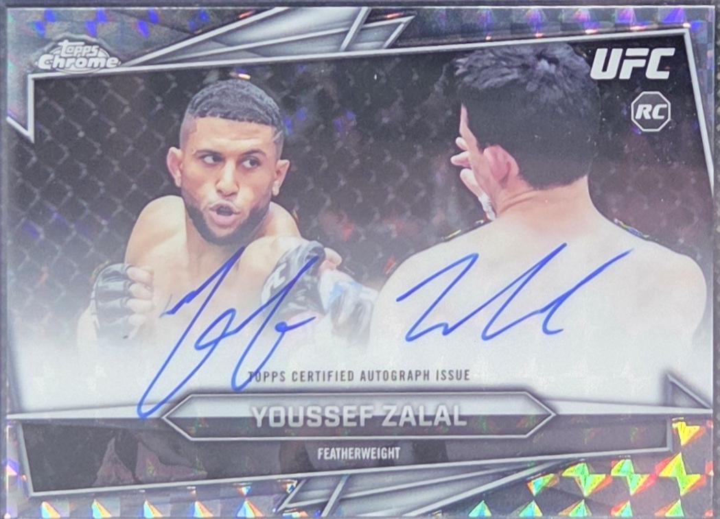 Youssef Zalal 2026 Topps Chrome UFC Base Autographs #BAV-YZ Geometric Refractor