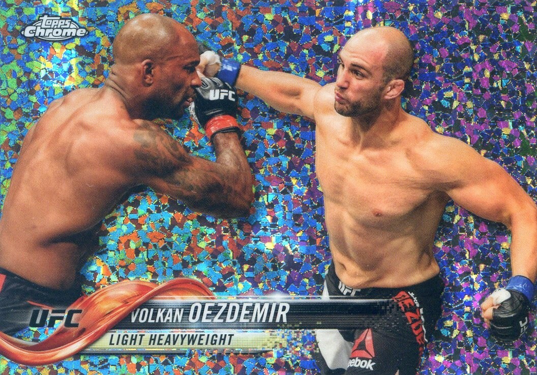 Volkan Oezdemir 2018 Topps Chrome UFC Base #21 Diamond Hot Box