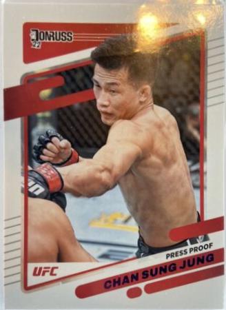 Chan Sung Jung 2022 Panini Donruss UFC Base #75 Press Proof Purple