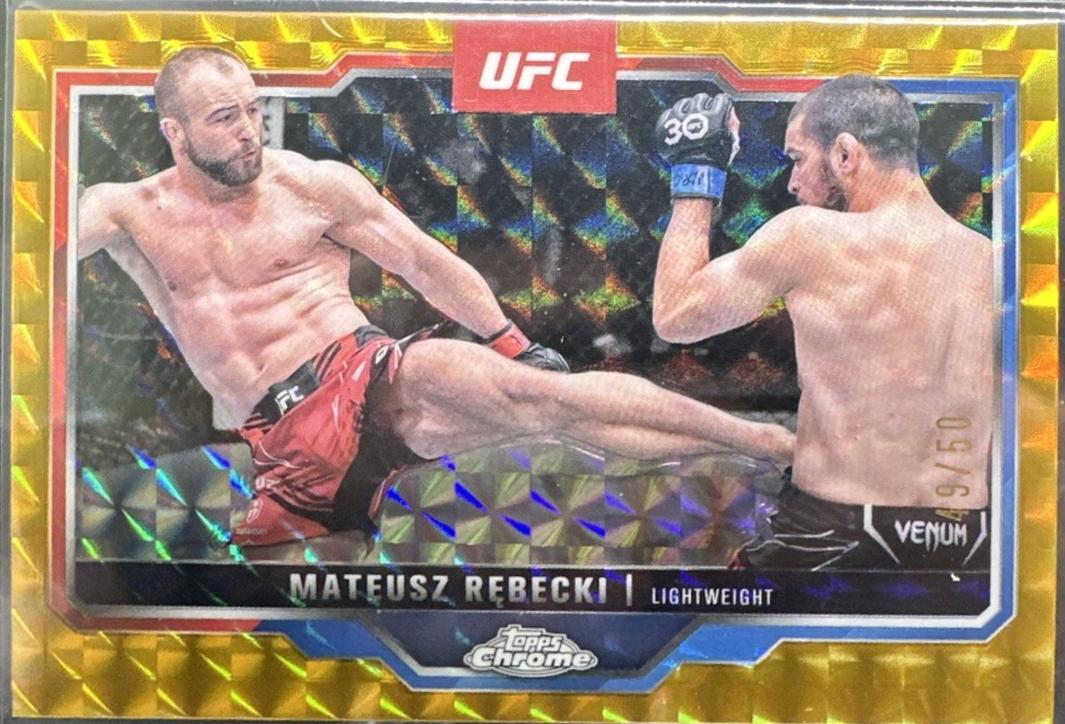 Mateusz Rębecki 2025 Topps Chrome UFC Base #61 Gold Geometric Refractor