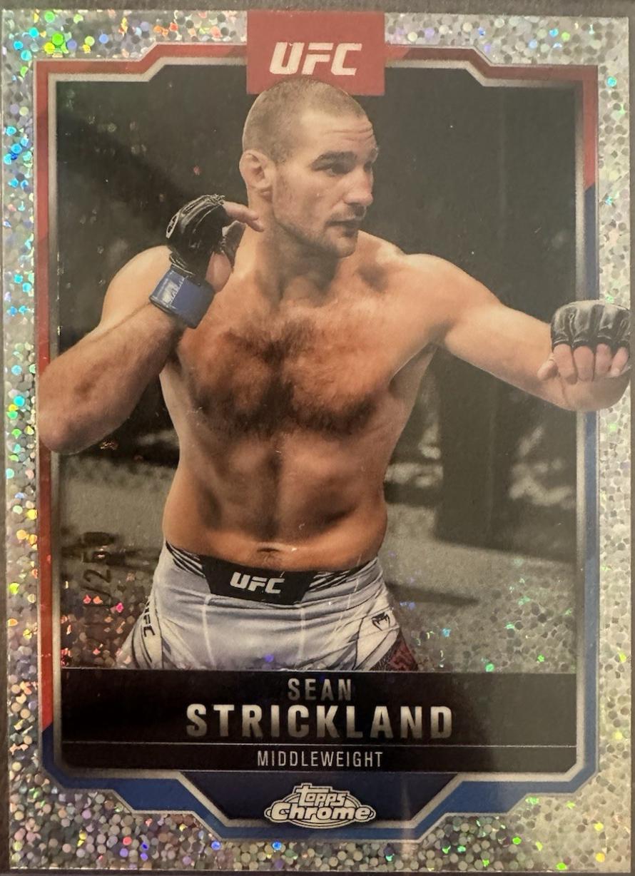 Sean Strickland 2025 Topps Chrome UFC Base #74 Speckle Refractor