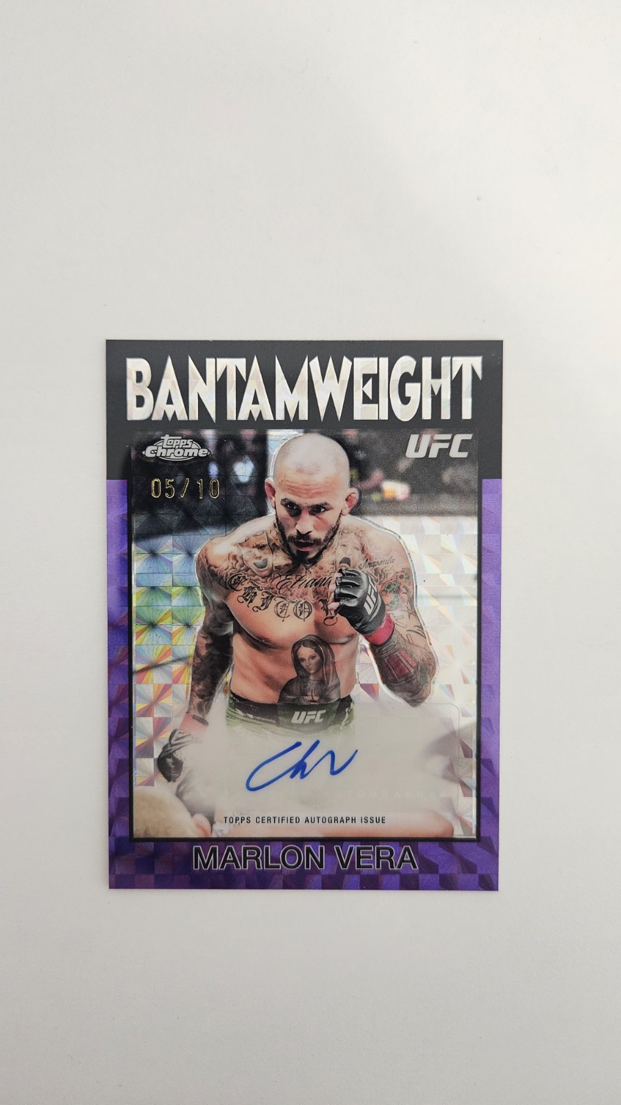 Marlon Vera 2026 Topps Chrome UFC 1986 Topps Signatures #86S-MV Purple Geometric Refractor