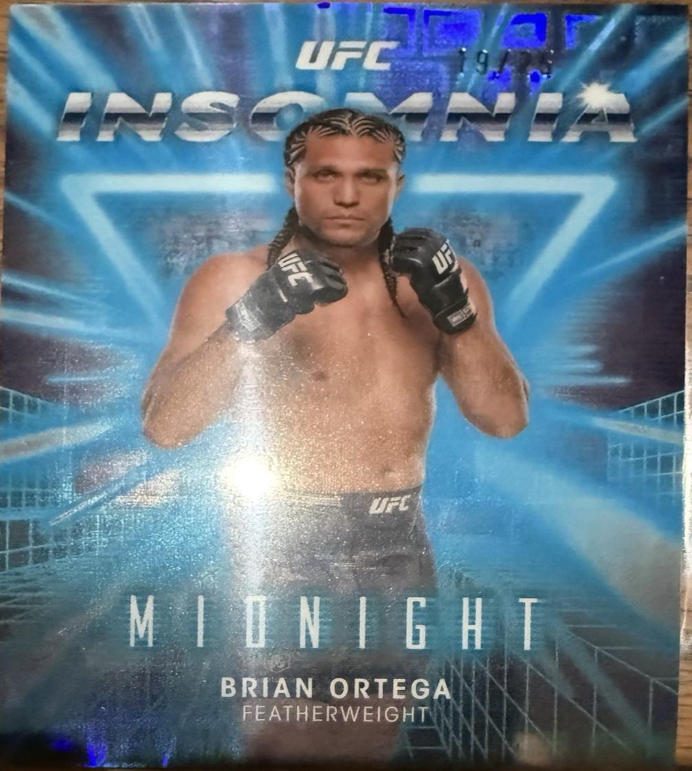 Brian Ortega 2025 Topps Midnight UFC Insomnia #IN-16 Moonrise
