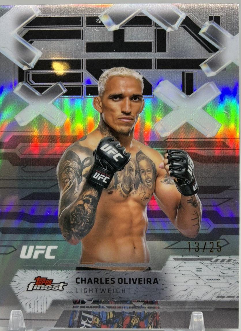 Charles Oliveira 2025 Topps Finest UFC Base Common #85 Black Refractor