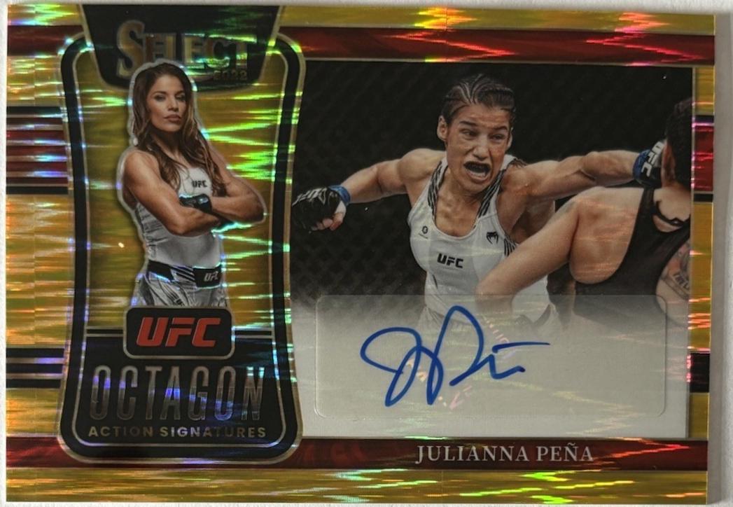 Julianna Peña 2022 Panini Select UFC Octagon Action Signatures #12 Gold Flash