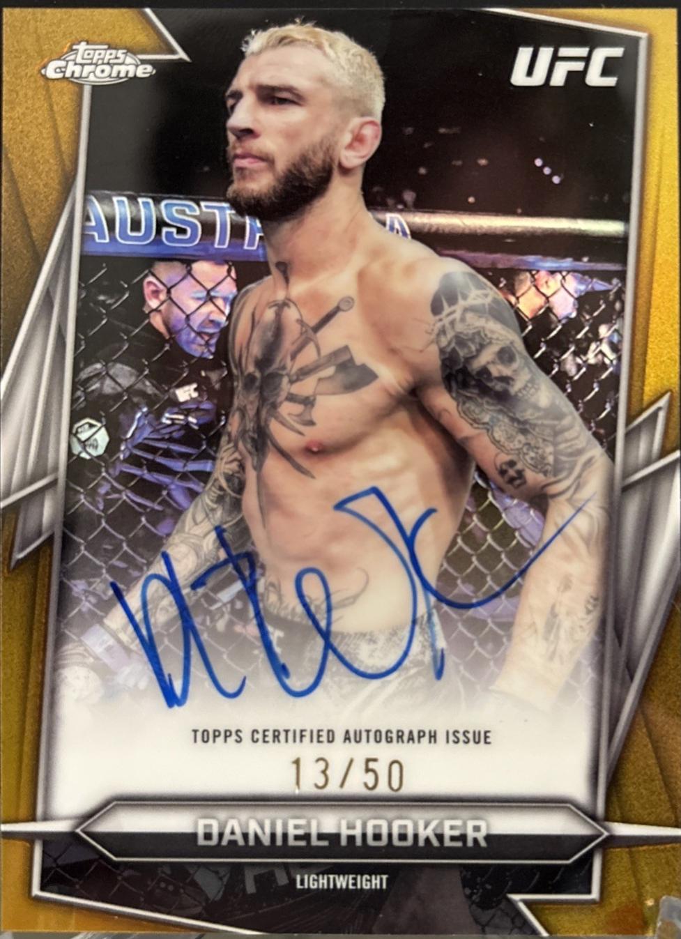 Dan Hooker 2026 Topps Chrome UFC Base Autographs #BAV-DH Gold Refractor